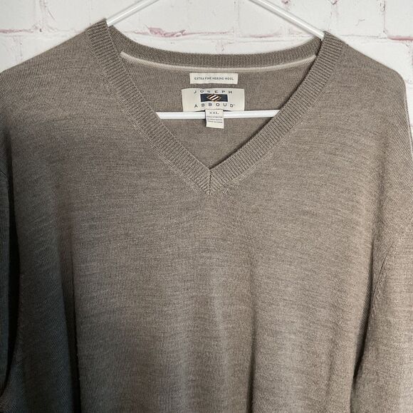 New Sweater Joseph Abboud Men’s XXL Taupe Extra Fine Merino Wool V‎ Neck Preppy - Picture 2 of 8
